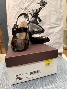Anyi Lu Tortoise Shell Patent Leather Slingbacks in Dark Brown